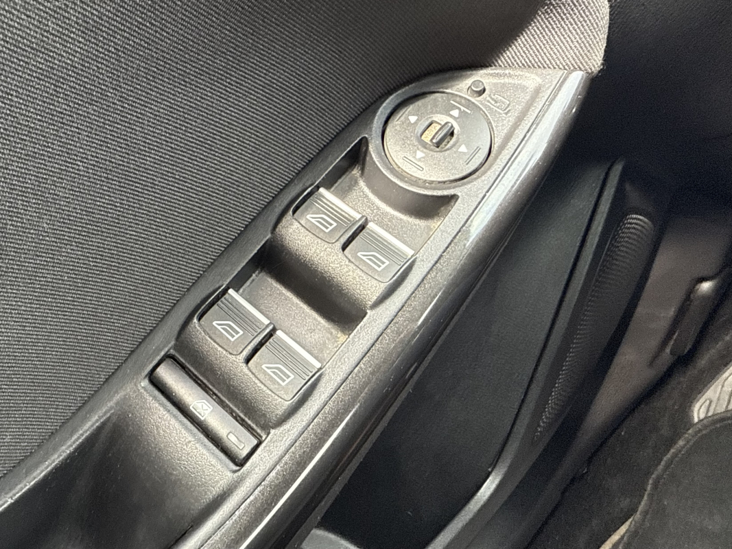 Ford Focus SW — 28