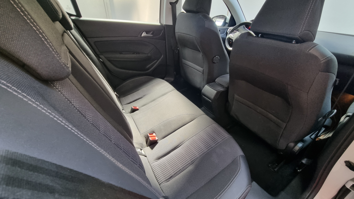 Peugeot 308 — 19