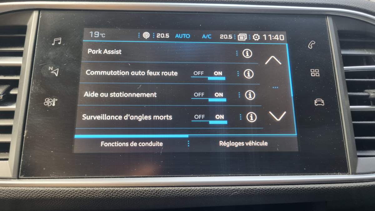 Peugeot 308 — 26