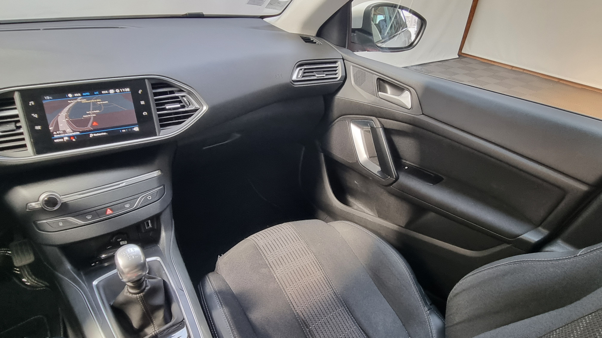 Peugeot 308 — 31