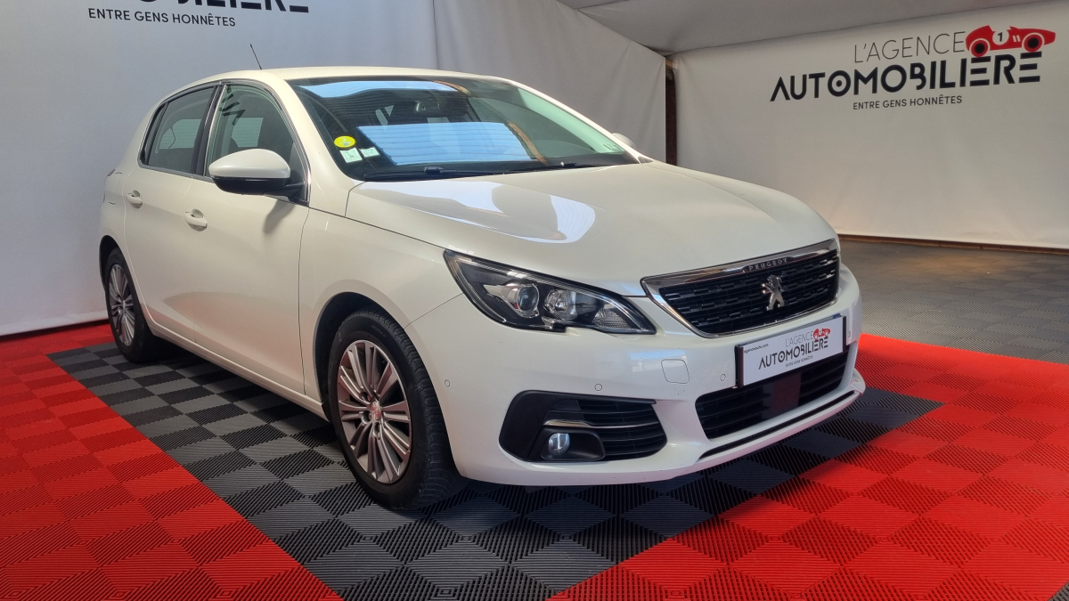 Peugeot 308 — 3