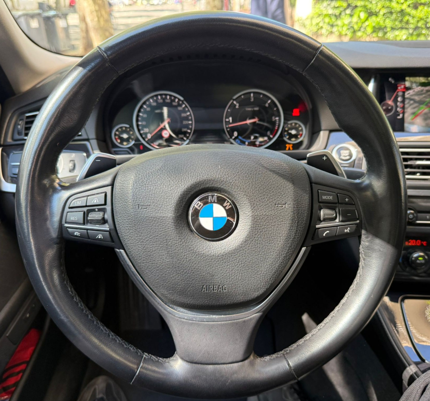 Bmw Série 5 — 12