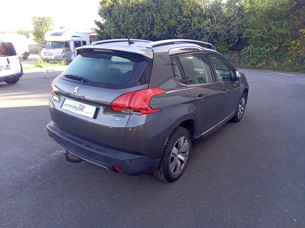 Peugeot 2008 — 5