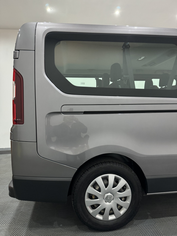 Renault Trafic — 20
