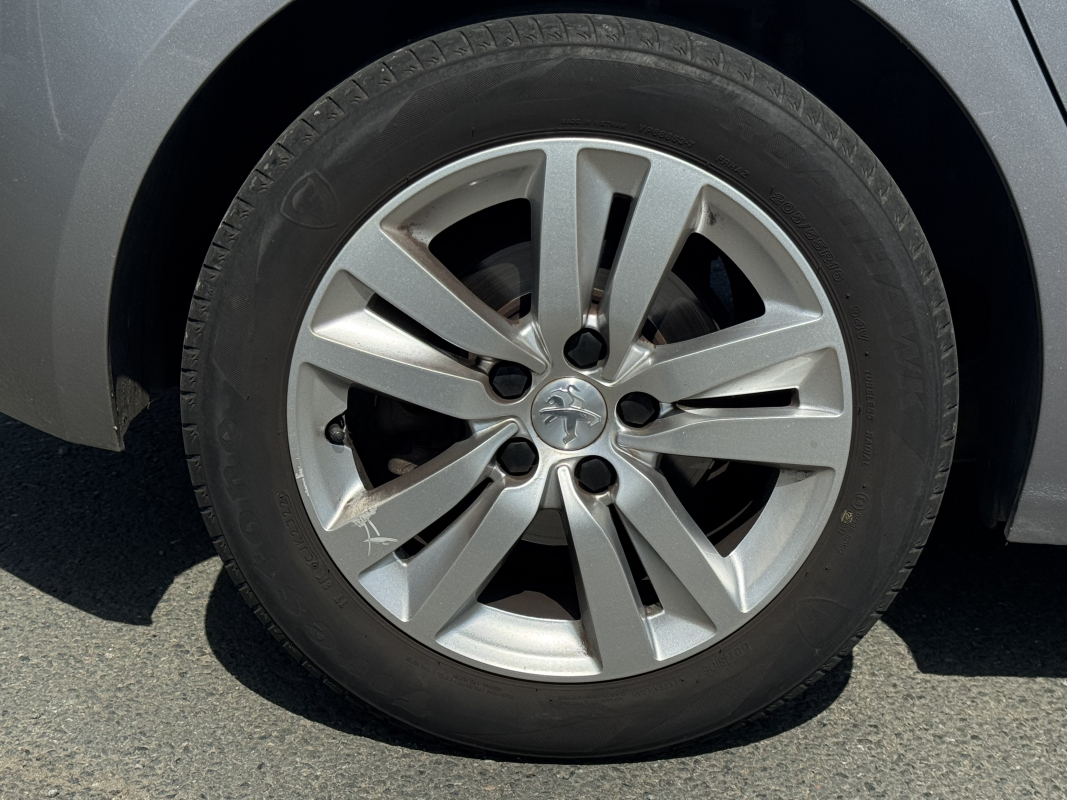 Peugeot 308 — 28