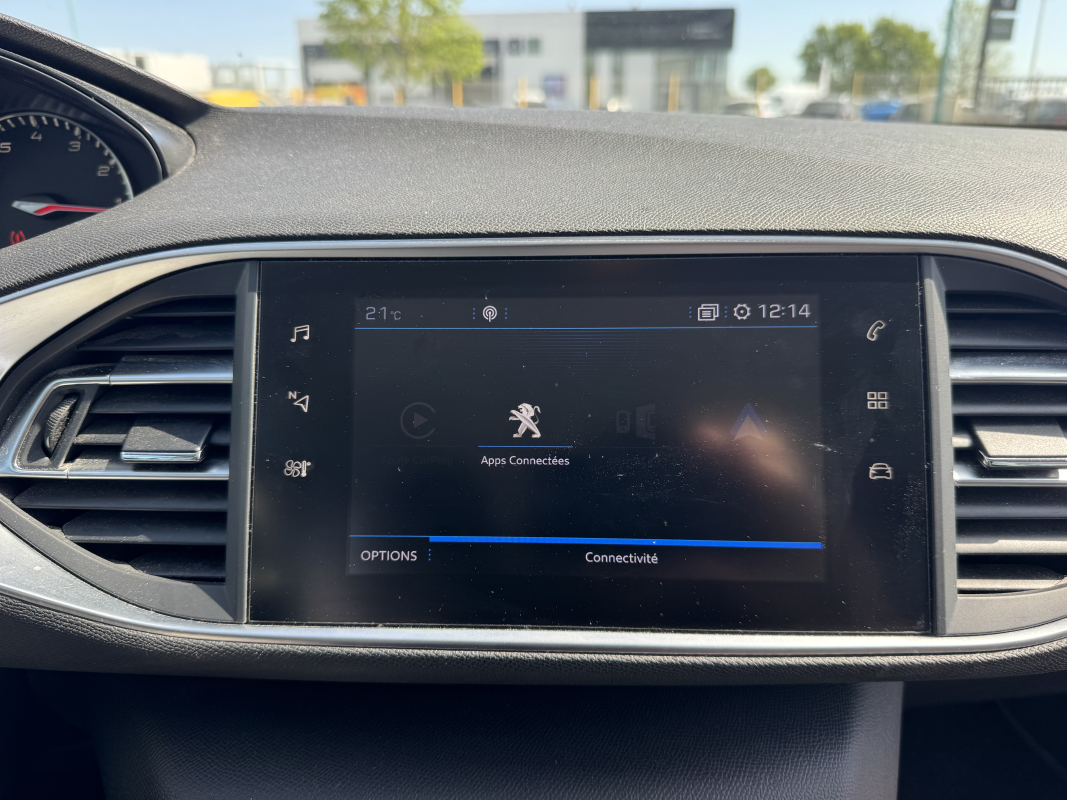 Peugeot 308 — 18