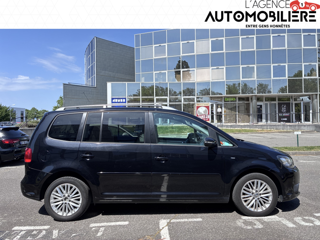 Volkswagen Touran — 4