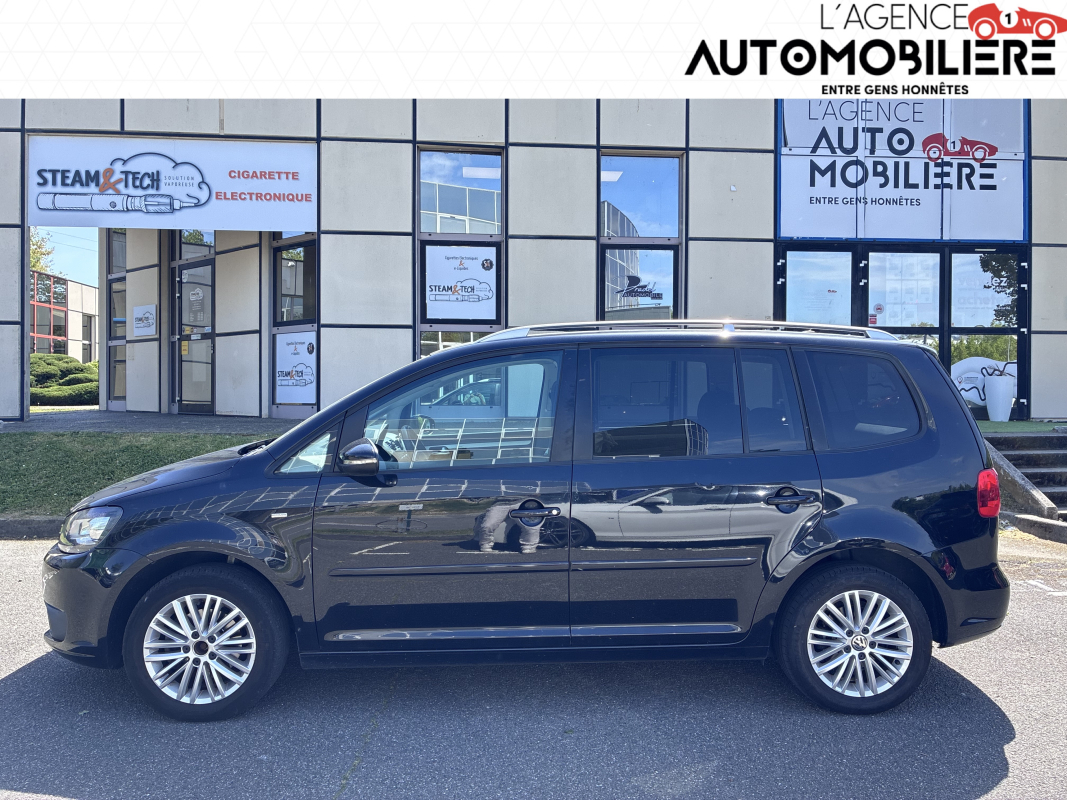 Volkswagen Touran — 8