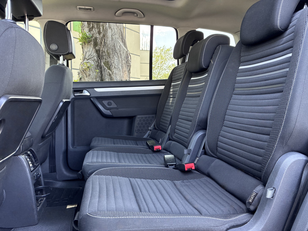 Volkswagen Touran — 18
