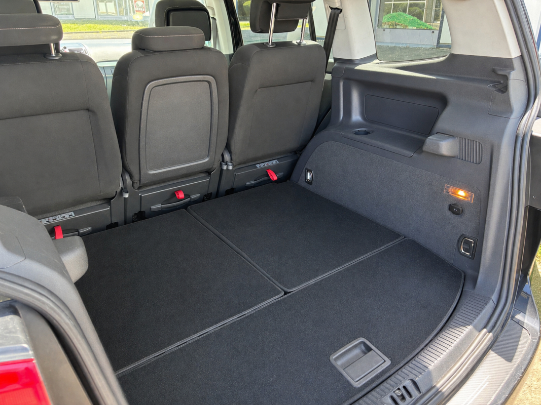 Volkswagen Touran — 21