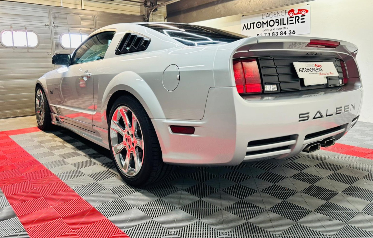 Ford Mustang — 7