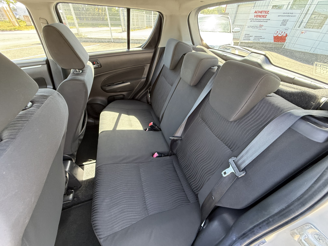 Suzuki Swift — 11