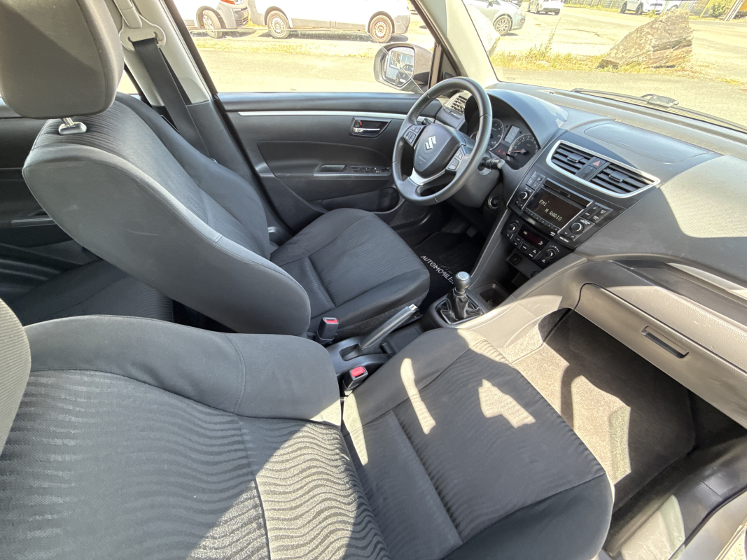 Suzuki Swift — 14