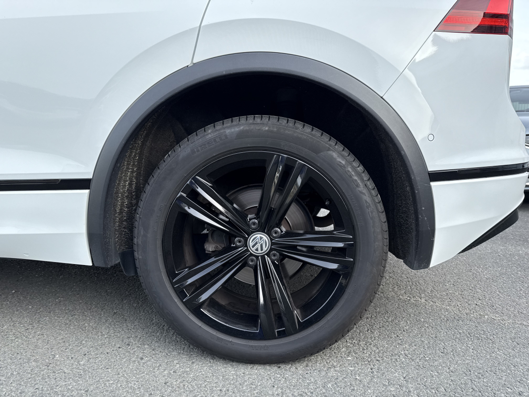 Volkswagen Tiguan — 38