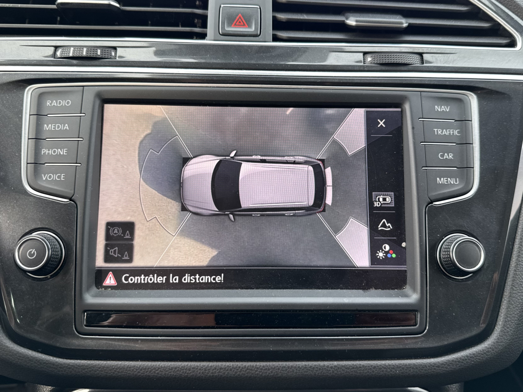 Volkswagen Tiguan — 22
