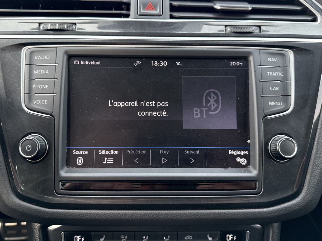 Volkswagen Tiguan — 24