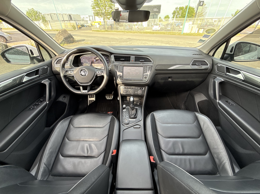 Volkswagen Tiguan — 17