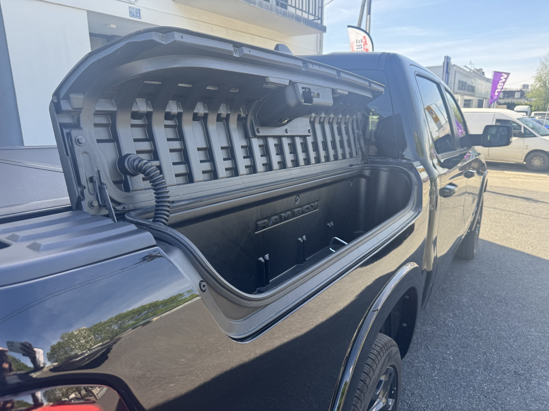 Dodge Ram — 5