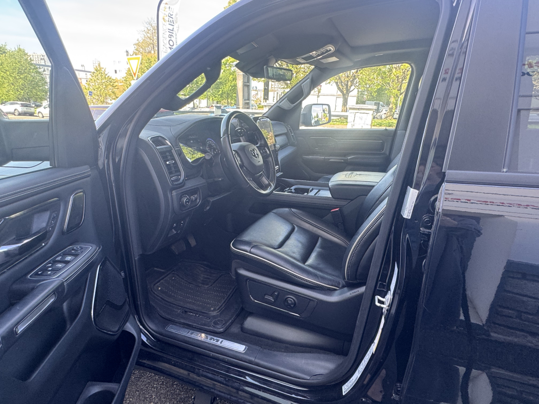 Dodge Ram — 18