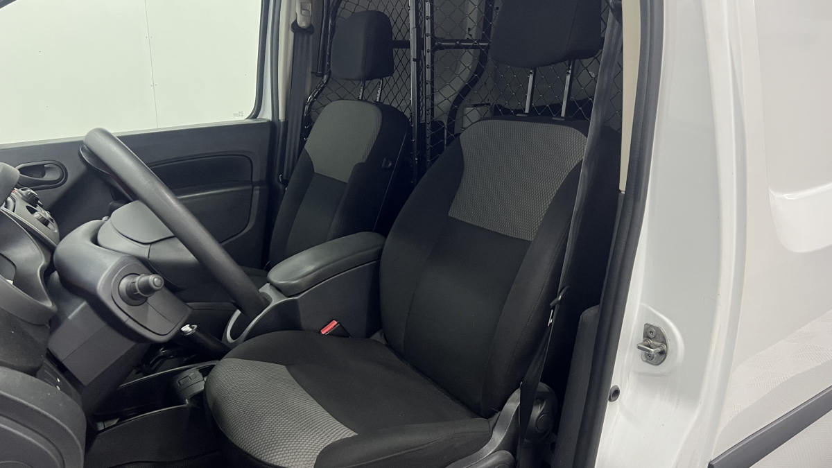Renault Kangoo Express — 8
