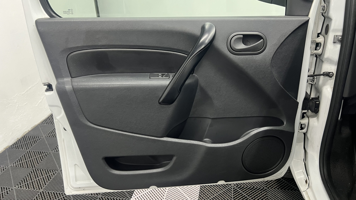 Renault Kangoo Express — 9