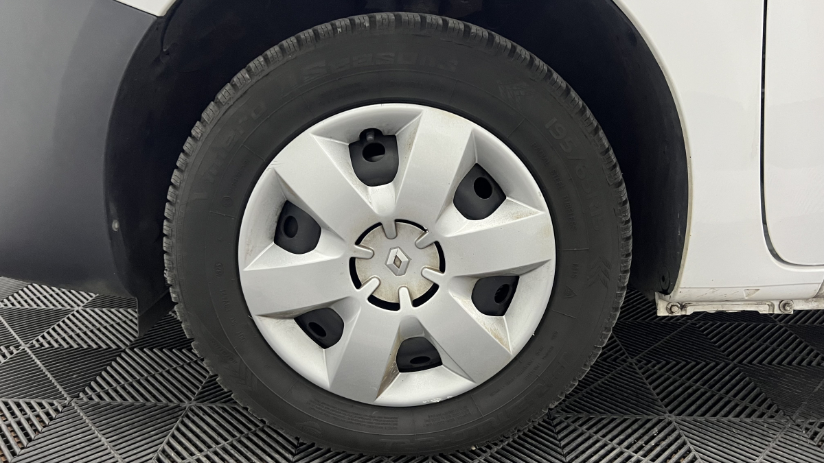 Renault Kangoo Express — 25