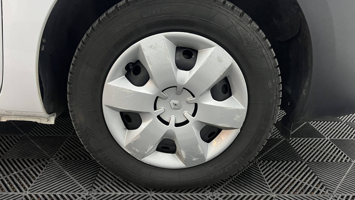 Renault Kangoo Express — 24