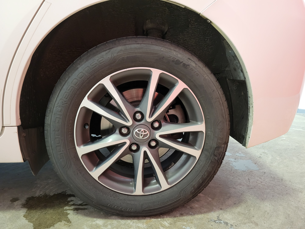Toyota Verso — 31