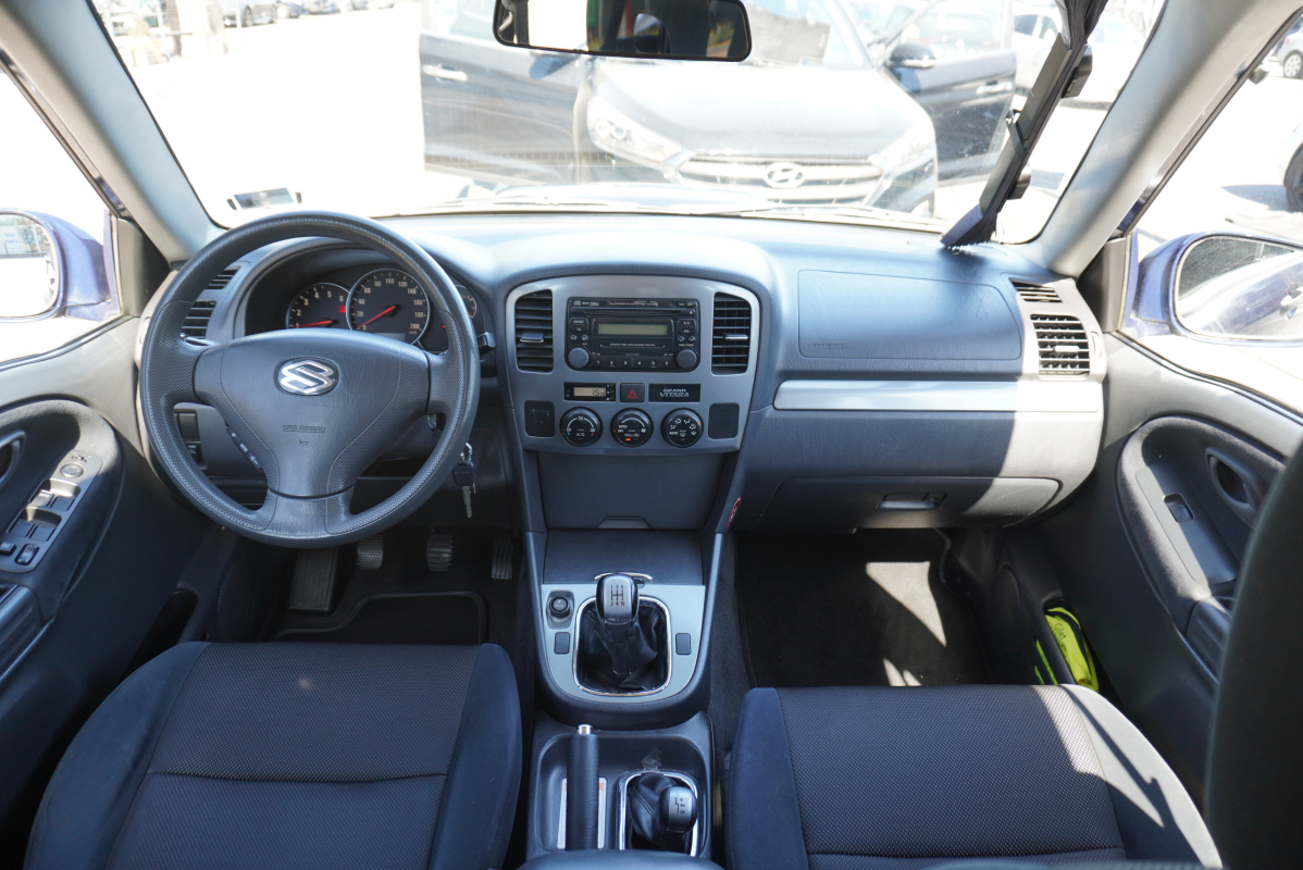 Suzuki Grand Vitara — 9