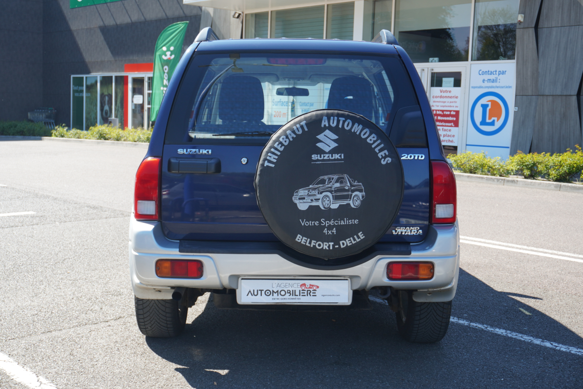 Suzuki Grand Vitara — 6