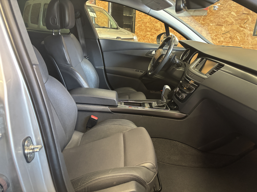 Peugeot 508 SW — 12