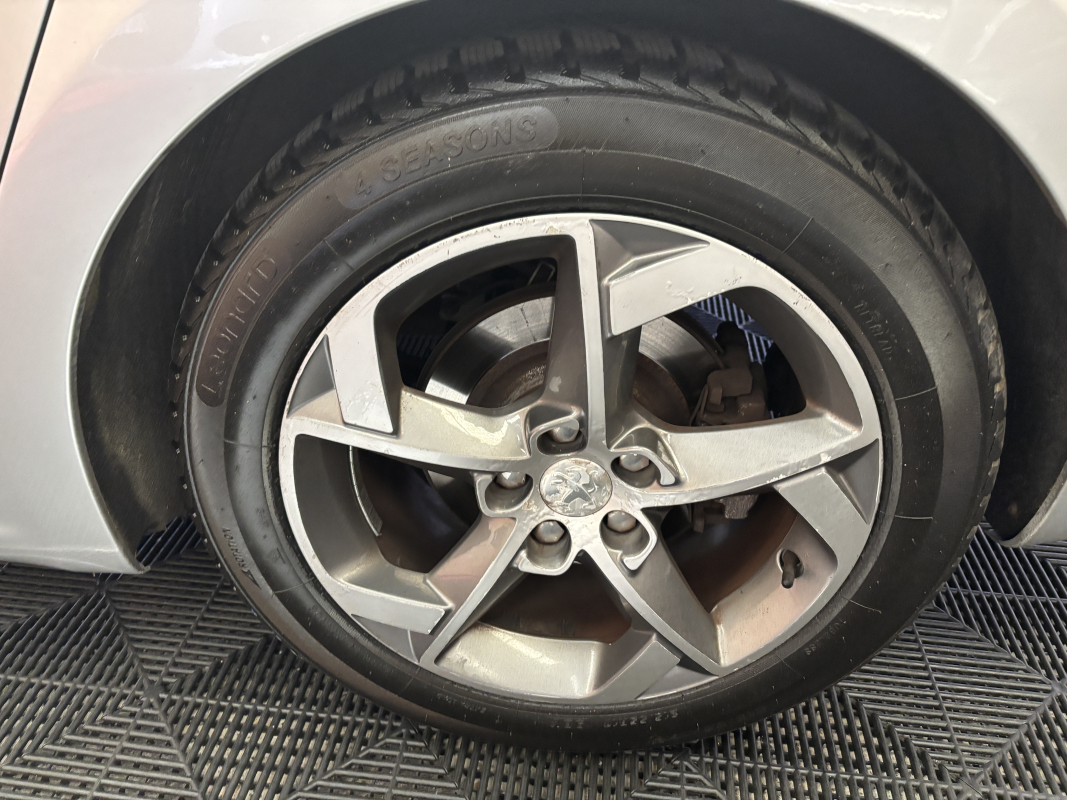 Peugeot 508 SW — 28
