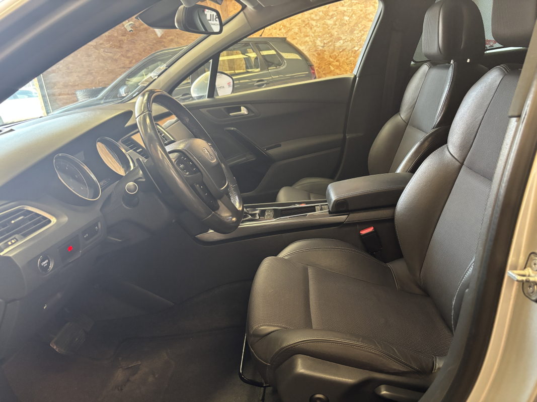 Peugeot 508 SW — 13