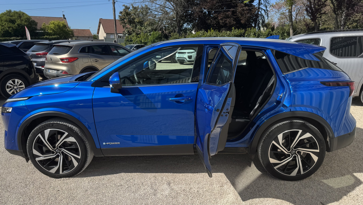 Nissan Qashqai — 5