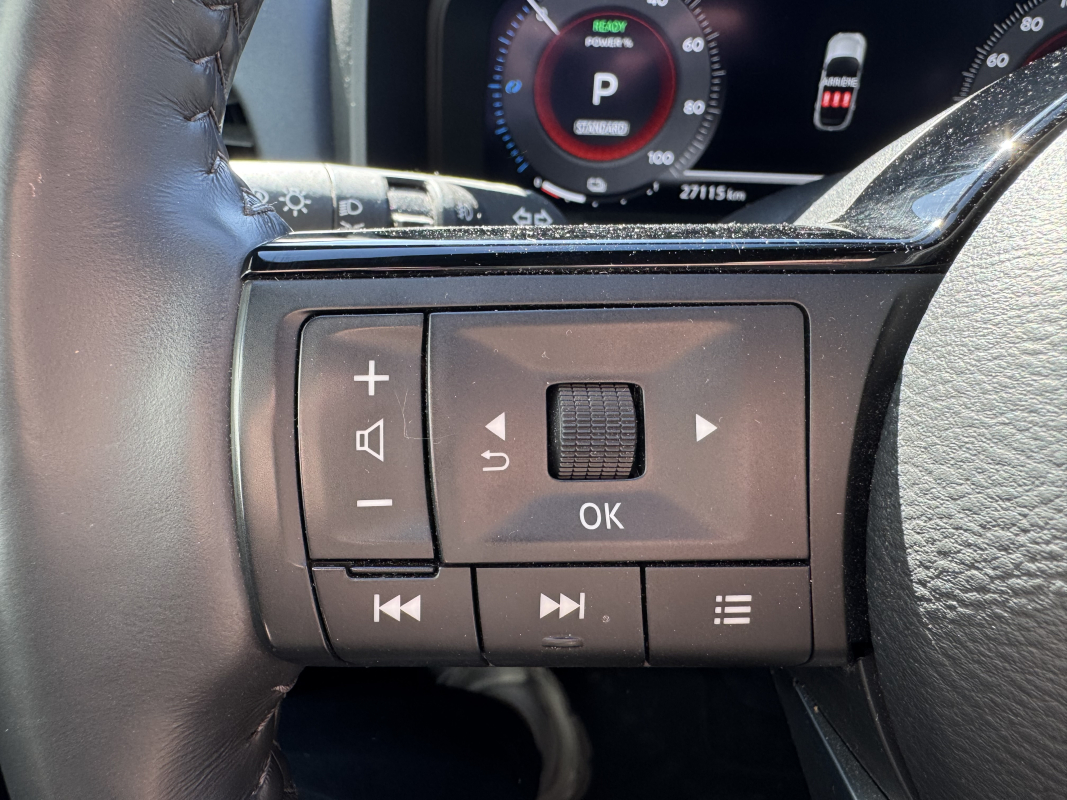 Nissan Qashqai — 16