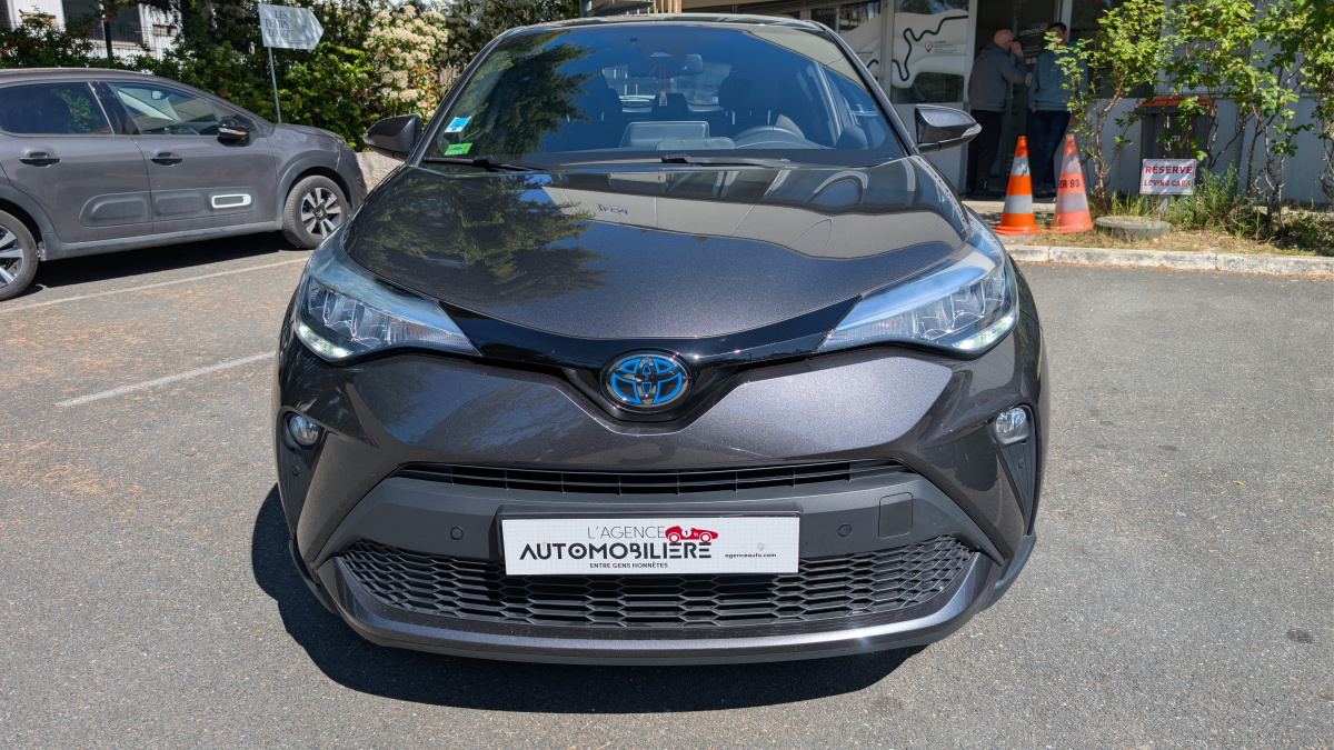 Toyota C-HR — 2