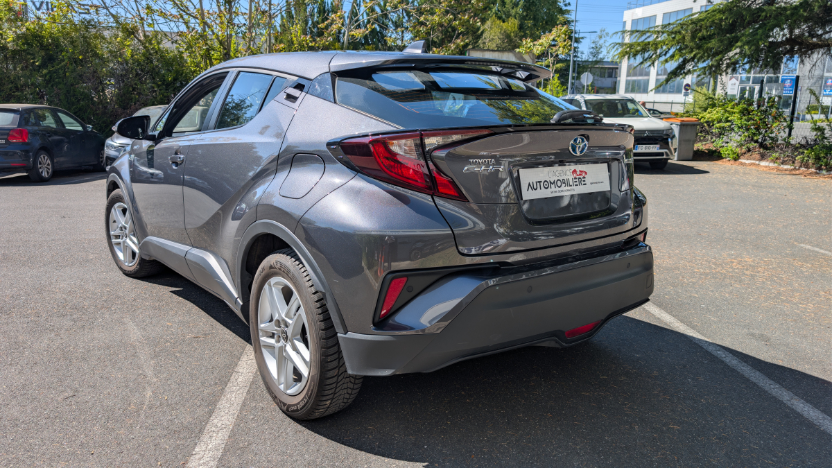 Toyota C-HR — 5
