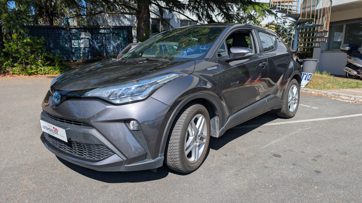 Toyota C-HR — 3