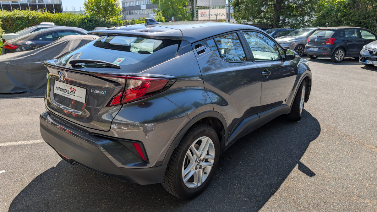 Toyota C-HR — 7