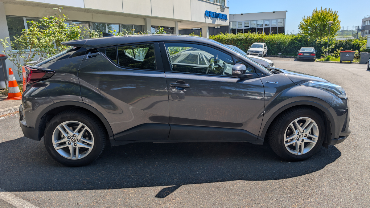 Toyota C-HR — 8
