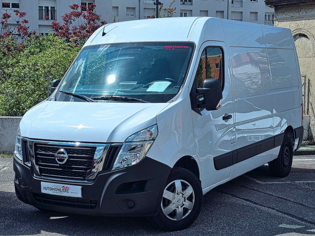 Nissan Interstar — 2