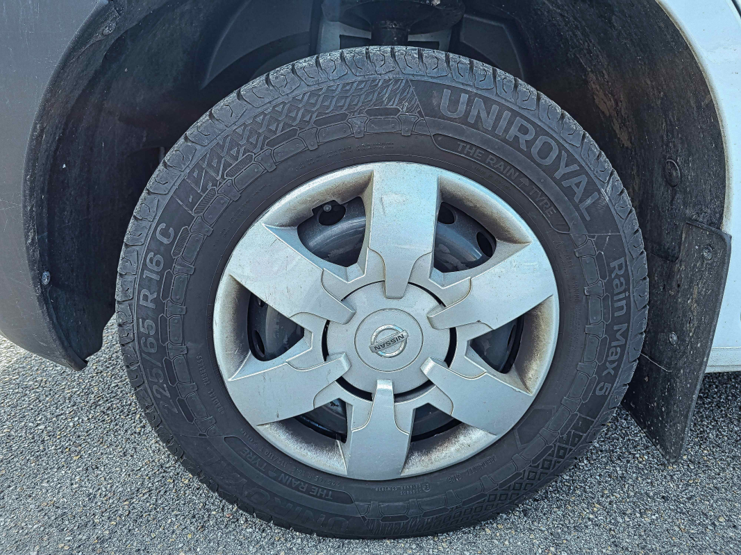 Nissan Interstar — 33