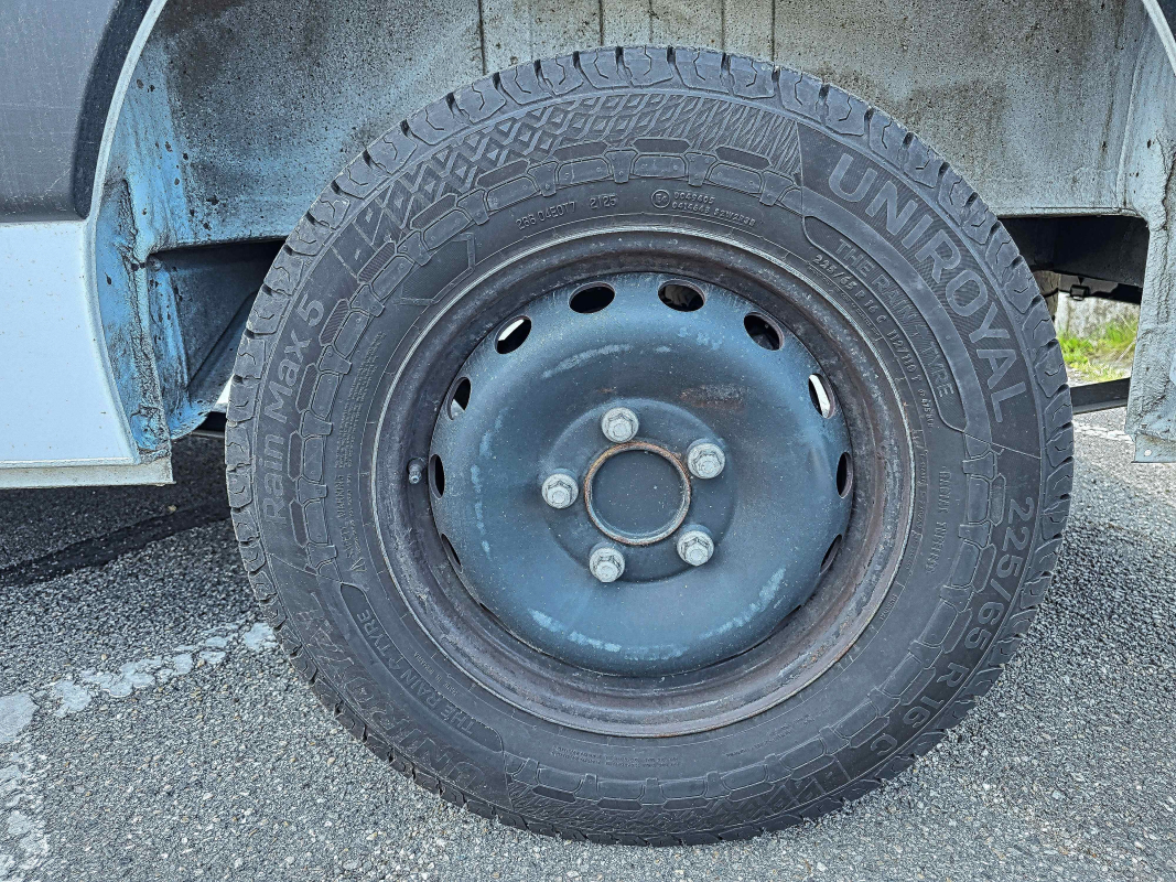 Nissan Interstar — 34