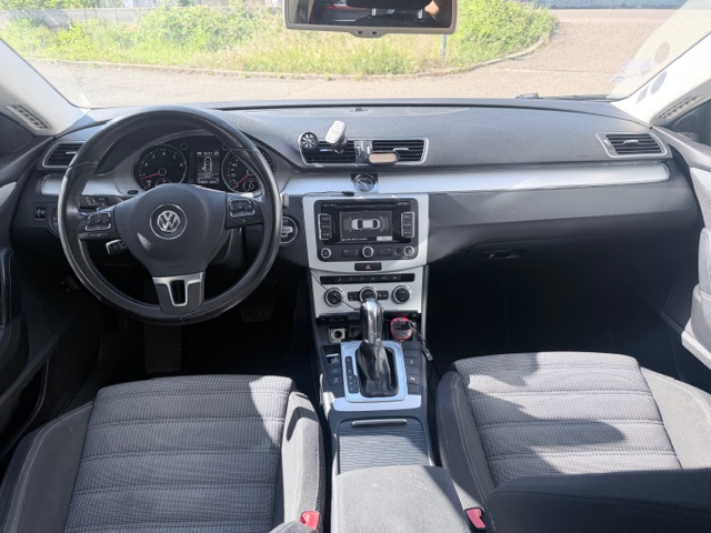 Volkswagen Passat CC — 3