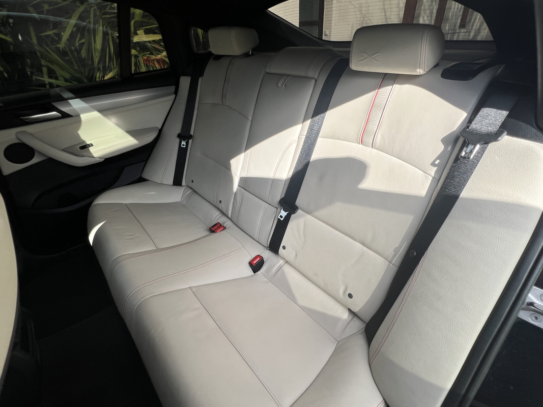 Bmw X4 — 40