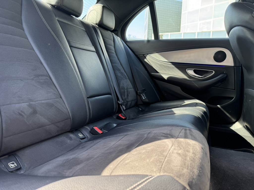 Mercedes Classe E — 14