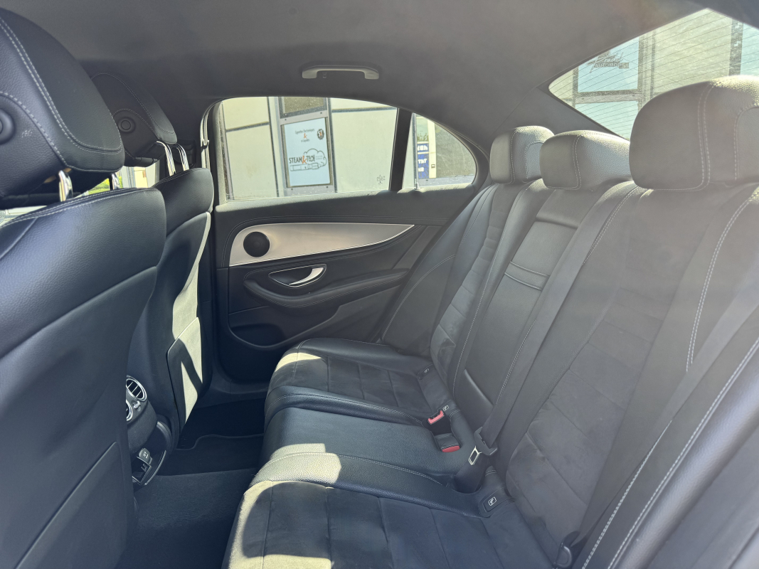 Mercedes Classe E — 15