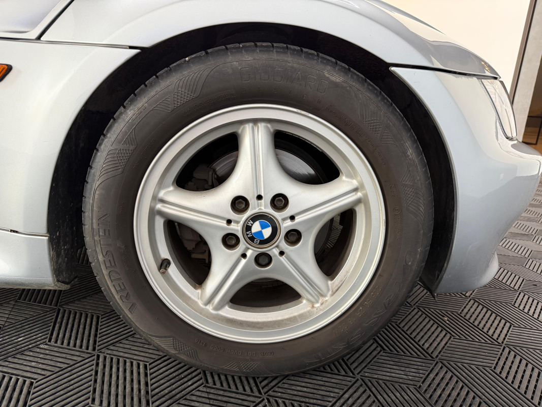 Bmw Z3 — 23