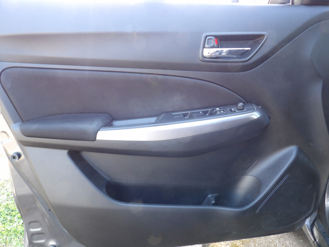Suzuki Swift — 9
