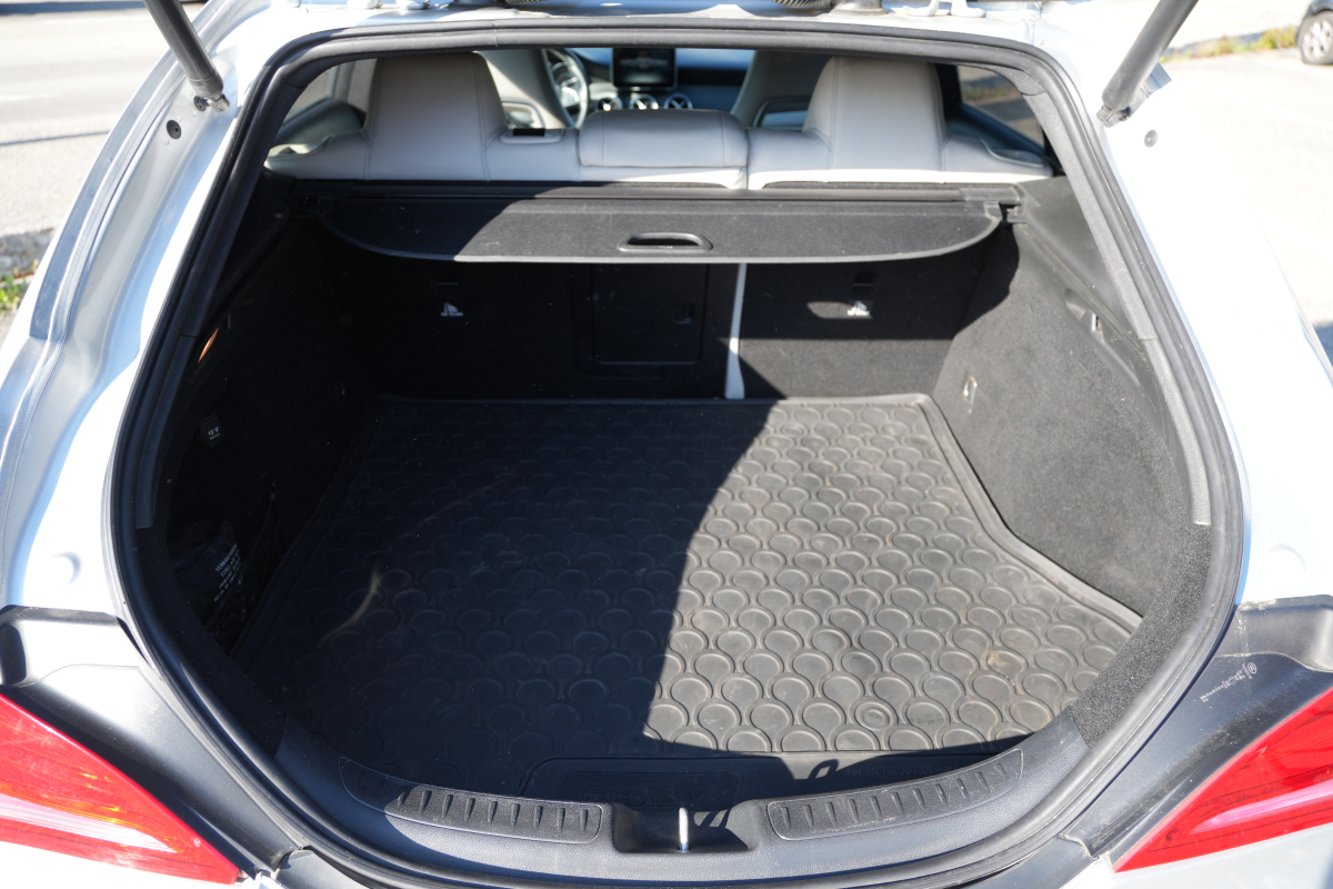 Mercedes Classe CLA — 29